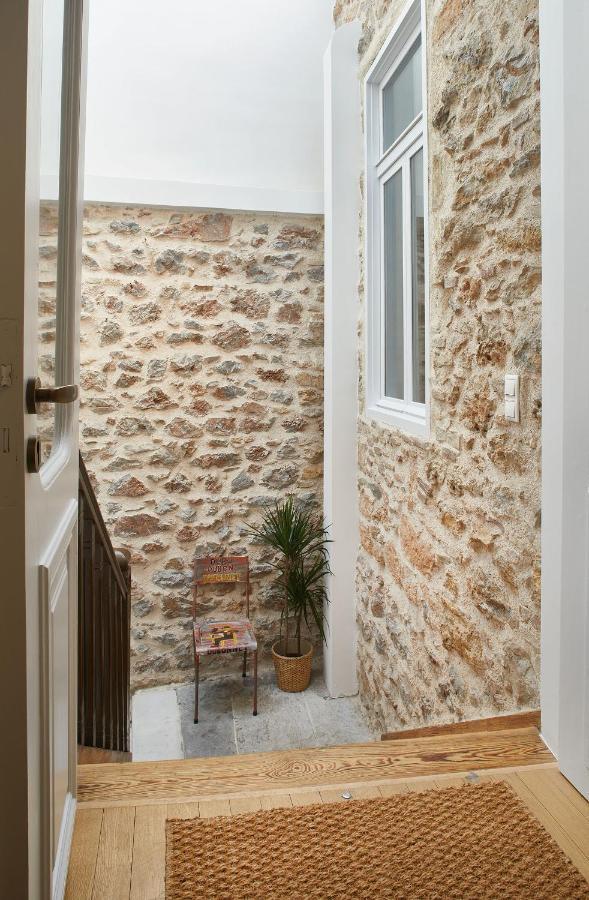 Chloe Boutique Apartments Plaka Атина Екстериор снимка