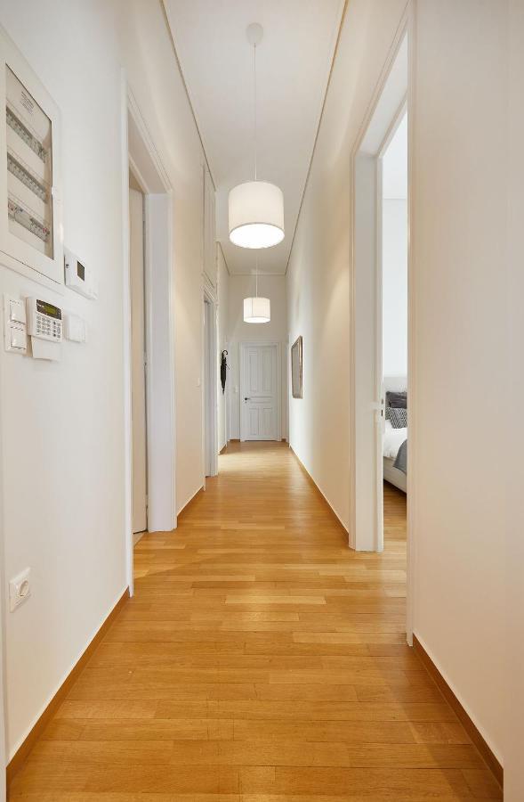 Chloe Boutique Apartments Plaka Атина Екстериор снимка